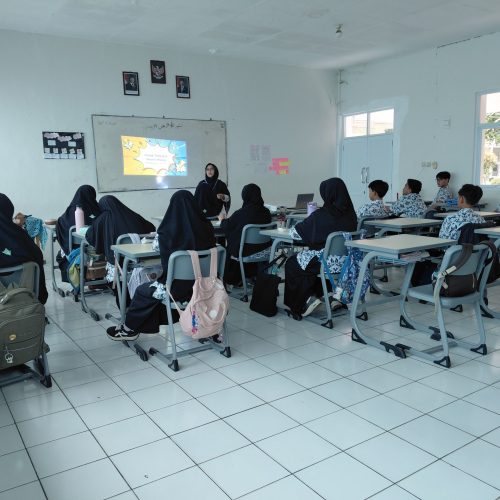 SMK Informatika Al-Irsyad Al-Islamiyyah Gelar LDK OSIS: Bentuk Pelatihan Kepemimpinan Pengurus OSIS Baru